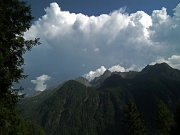 88 vista verso Becco e Corni di Sardegnana...